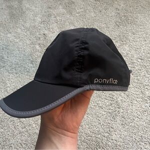 Ponyflo Hat Women’s Active Running Hat Black Grey Adjustable Pony-tail